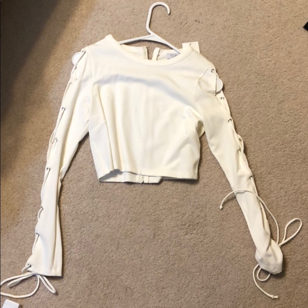 White tie sleeve top